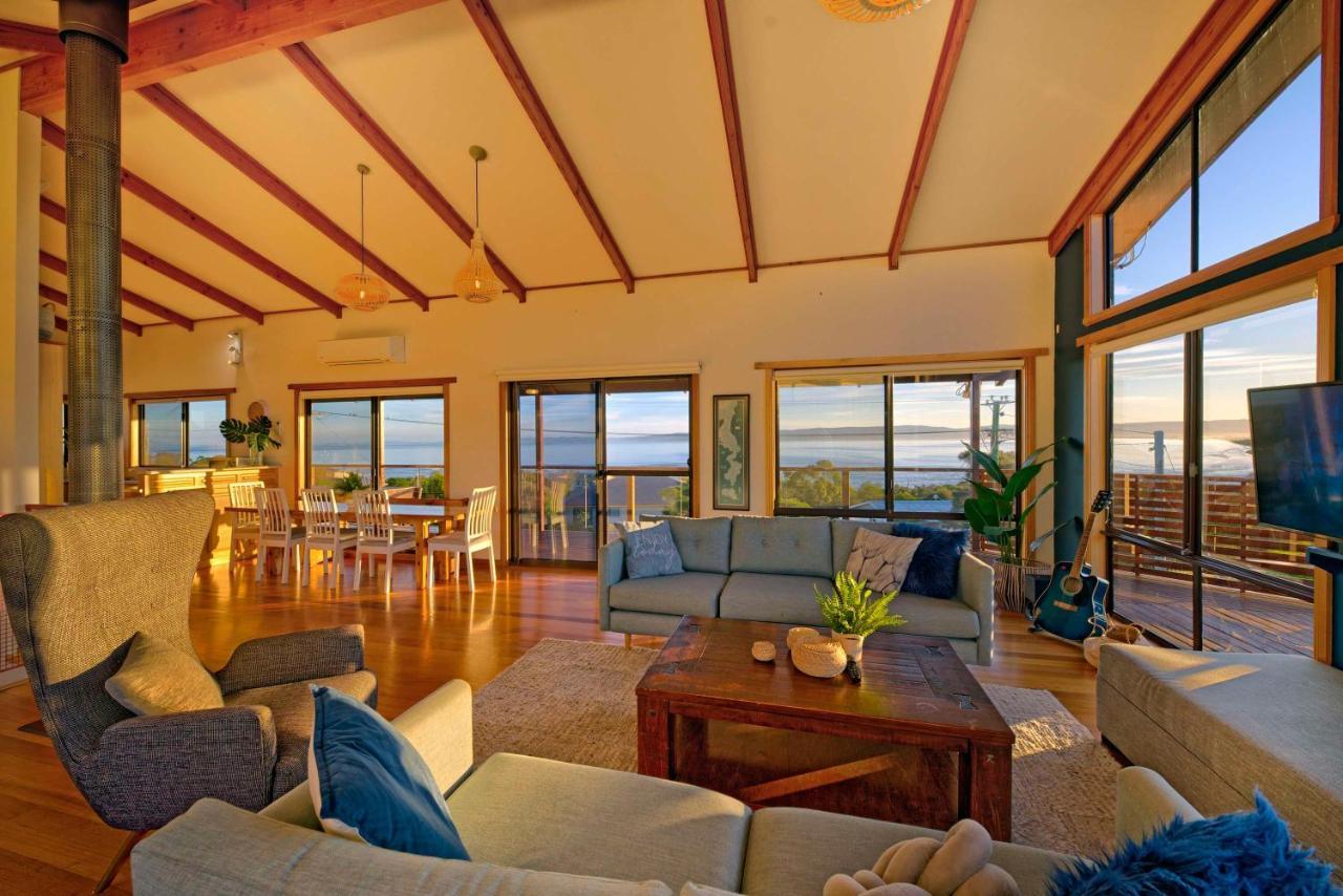 Zenith Villa Coles Bay Exterior photo